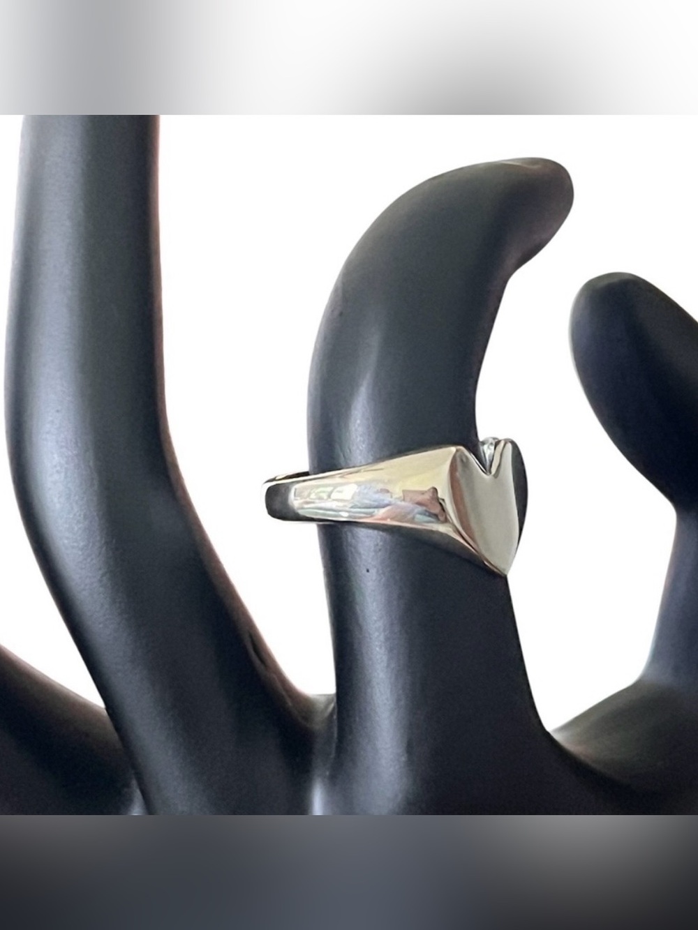 Sterling silver heart ring size 6-9 - Picture 7 of 13